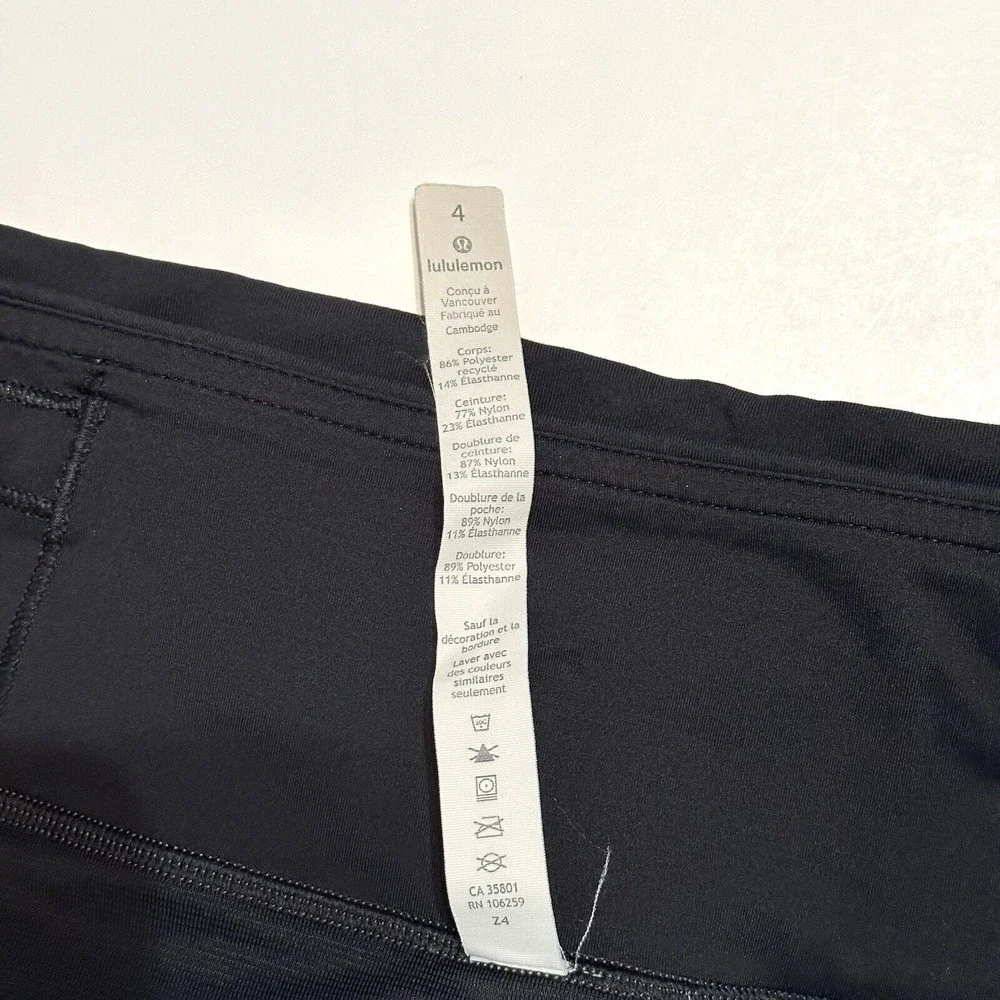 Lululemon RUN TIMES SHORTS II *4
